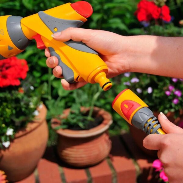Hozelock AquaStop Plus Connector (12.5mm-15mm) – Leak-Free, Easy Connect Solution for Garden Hoses 1 Hozelock AquaStop Plus Connector (12.5mm-15mm) – Leak-Free, Easy Connect Solution for Garden Hoses