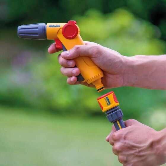 Hozelock Jet Spray Gun (Plastic) – Adjustable, Lightweight & Durable Watering Solution