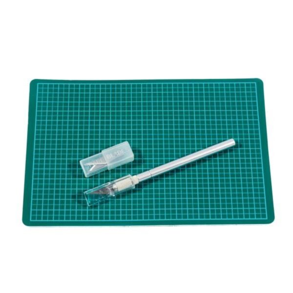Item0-5SPkTF.jpg Jakar Cutter Set – A5 Cutting Mat (7316), Hobby Knife (7333) & Pack of 5 Spare Blades (7344-B)