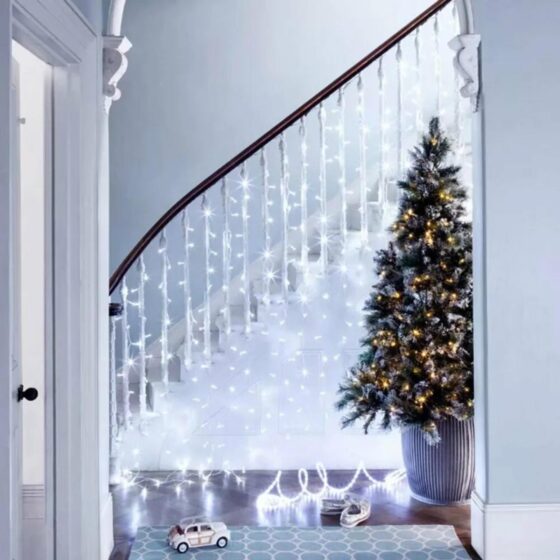 200 LED Cool White Icicle Lights (3.9m) – Battery Fairy Lights for Christmas, Weddings, and Home Decor