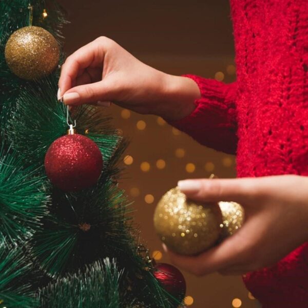 Silver Bauble Hooks – 200 Pack in 2 Sizes for Christmas Tree Decorations