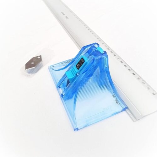 Jakar Mount Cutter & 60cm Aluminium Ruler Set (Includes Replacement Blade) 5 Jakar Mount Cutter & 60cm Aluminium Ruler Set (Includes Replacement Blade)