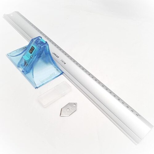 Jakar Mount Cutter & 60cm Aluminium Ruler Set (Includes Replacement Blade) 7 Jakar Mount Cutter & 60cm Aluminium Ruler Set (Includes Replacement Blade)