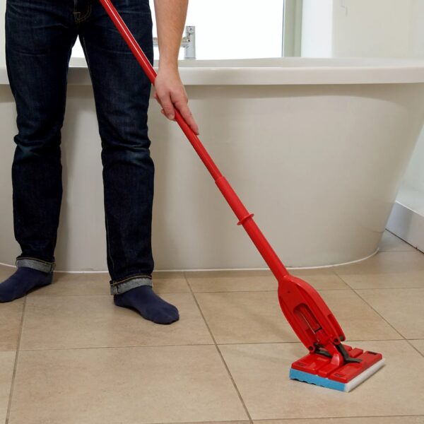 Vileda Magic Mop Flat – Sponge Mop with Scrubbing Edge for Effective Floor Cleaning & Quick Drying 2 Vileda Magic Mop Flat – Sponge Mop with Scrubbing Edge for Effective Floor Cleaning & Quick Drying