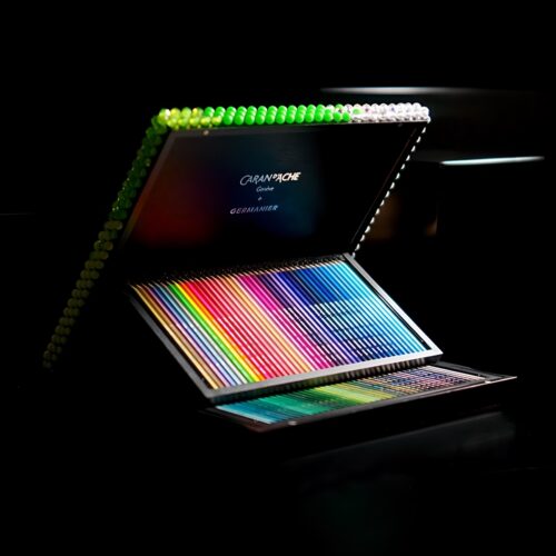 Caran d'Ache Kévin Germanier 13 Colour Pencil Set Special Edition Holographic Case + Free Online Class 14 Caran d’Ache Kévin Germanier 13 Colour Pencil Set Special Edition Holographic Case + Free Online Class