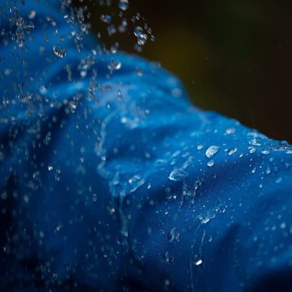 Grangers Wash + Repel 2‑in‑1 1000ml – Powerful Cleaner & Durable Water Repellent for Technical Clothing 2 Grangers Wash + Repel 2‑in‑1 1000ml – Powerful Cleaner & Durable Water Repellent for Technical Clothing