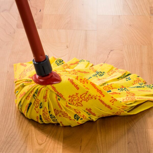 Vileda SuperMocio Soft Mop & Handle + Yellow Refill – 30% Microfibre Lemon Head, Easy-Click, Safe for Delicate Floors 6 Vileda SuperMocio Soft Mop & Handle + Yellow Refill – 30% Microfibre Lemon Head, Easy-Click, Safe for Delicate Floors