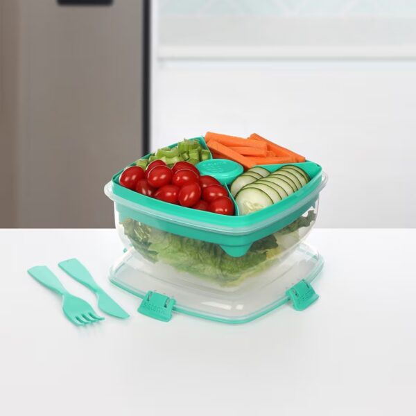 Sistema Salad Max TO GO 1.63L – Clear Container with Turquoise Divided Tray & Clip, Dressing Pot, Knife & Fork, Leak-Proof Seal, BPA-Free