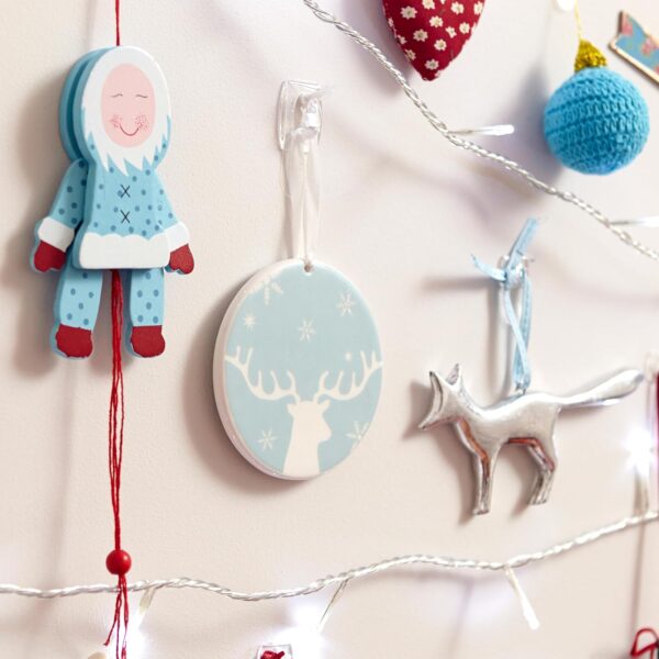 3M Command Clear Decorating Clips – 20 Clips + 24 Clear Strips, Damage-Free Hanging for Christmas Lights & Decorations