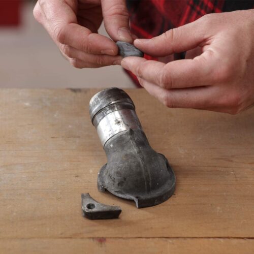 J-B Weld SteelStik Reinforced Epoxy Putty – 57g (2oz) Dark Grey, 5-Minute Set Time, 4000 PSI Strength - Image 7