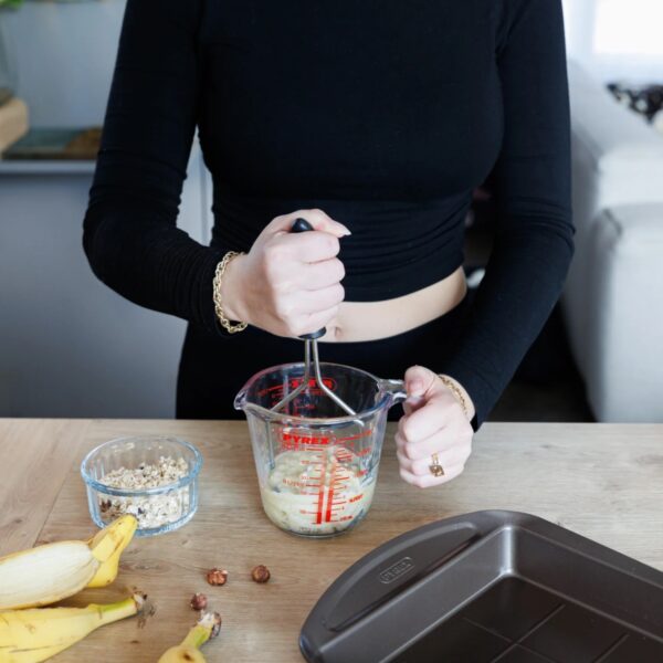 Pyrex Classic Glass Measuring Jug (0.5L) – Borosilicate Glass, Oven & Microwave Safe, Thermal Shock Resistant, Easy-Read Scale