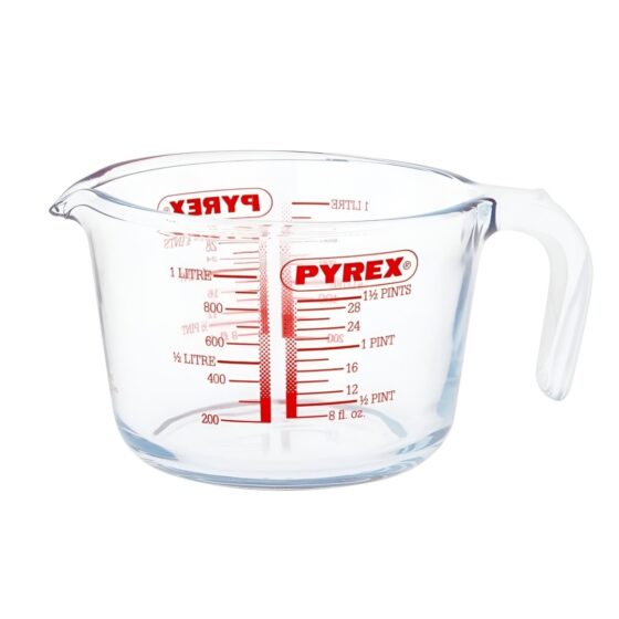 Pyrex Classic Glass Measuring Jug (1L) – Borosilicate Glass, Oven & Microwave Safe, Thermal Shock Resistant, Easy-Read Scale