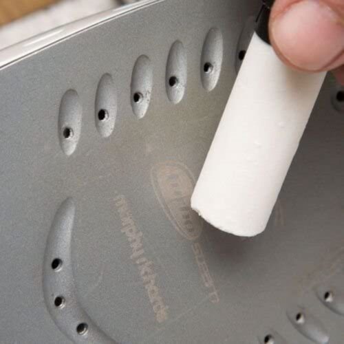 Vlieseline Iron Cleaner Stick – Soleplate Cleaning Stick for Irons, Removes Burn Marks & Residue, Easy Clean - Image 4