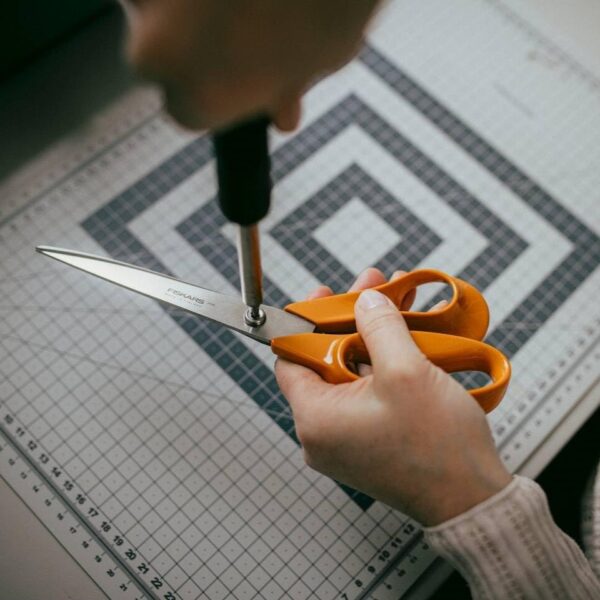 Fiskars Classic Universal Scissors 25cm – Stainless Steel Blades, Ergonomic Orange Handles, Right Handed Fabric & Paper Cutting 4 Fiskars Classic Universal Scissors 25cm – Stainless Steel Blades, Ergonomic Orange Handles, Right Handed Fabric & Paper Cutting