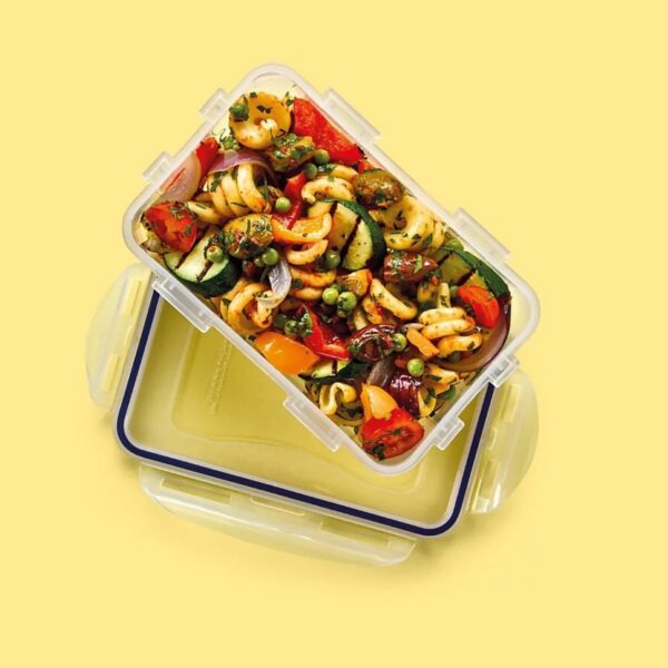 LocknLock Rectangular Classic Food Container 550ml (19oz) 179 x 127 x 53mm – Airtight & Leakproof BPA-Free Plastic Food Box 3 LocknLock Rectangular Classic Food Container 550ml (19oz) 179 x 127 x 53mm – Airtight & Leakproof BPA-Free Plastic Food Box