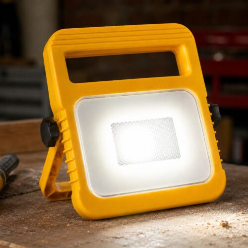LUTEC Utin Portable LED Work Light 10W Yellow – 5000K Daylight, IP54 Weather Resistant, Adjustable Carry Stand