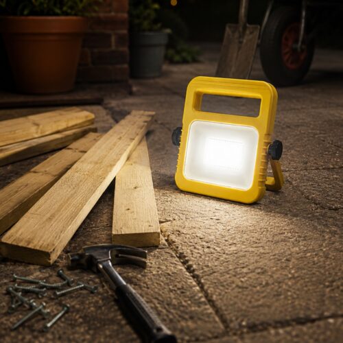 LUTEC Utin Portable LED Work Light 10W Yellow – 5000K Daylight, IP54 Weather Resistant, Adjustable Carry Stand 17 LUTEC Utin Portable LED Work Light 10W Yellow – 5000K Daylight, IP54 Weather Resistant, Adjustable Carry Stand